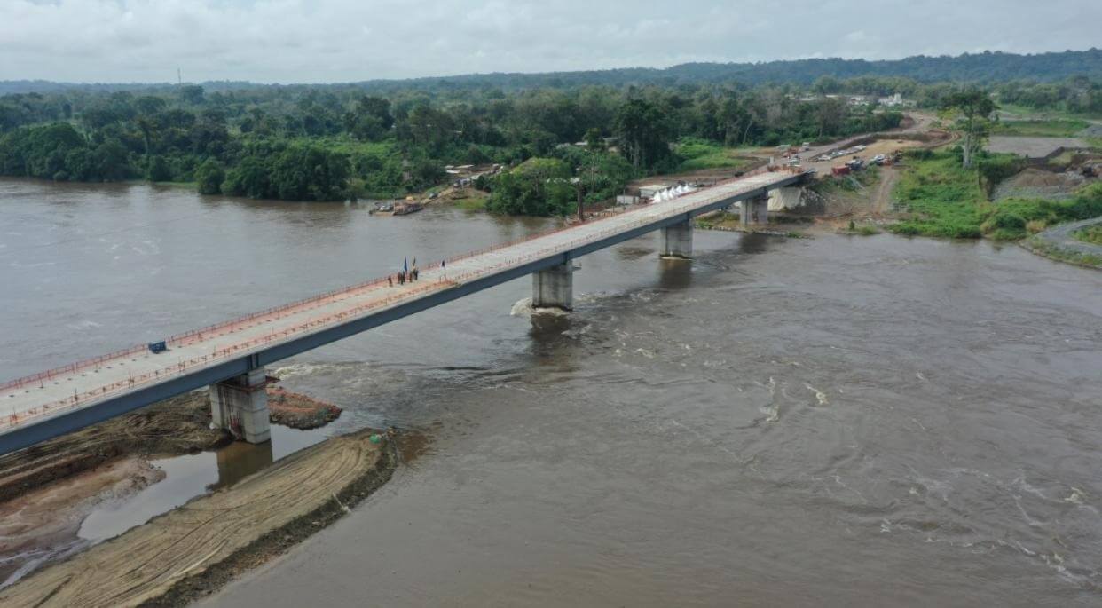 Contrôle et Surveillance des travaux géotechniques et topographiques dans le cadre du projet de contrôle et surveillance des travaux de construction de la route Batchenga – Ntui avec construction d’un pont